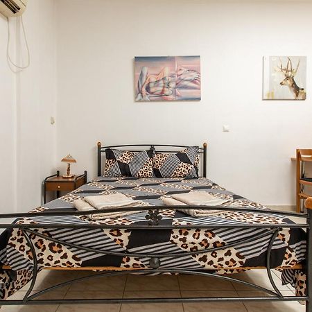 Central Cozy Apartment Sparta Ngoại thất bức ảnh