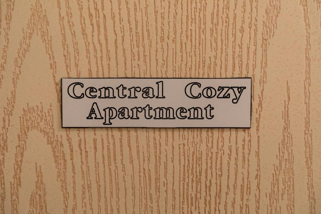 Central Cozy Apartment Sparta Ngoại thất bức ảnh