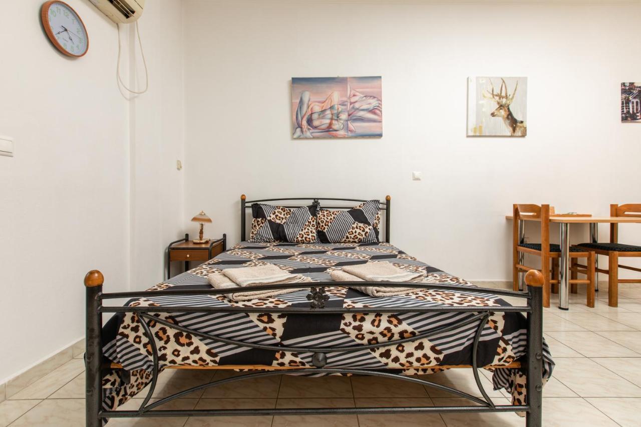 Central Cozy Apartment Sparta Ngoại thất bức ảnh