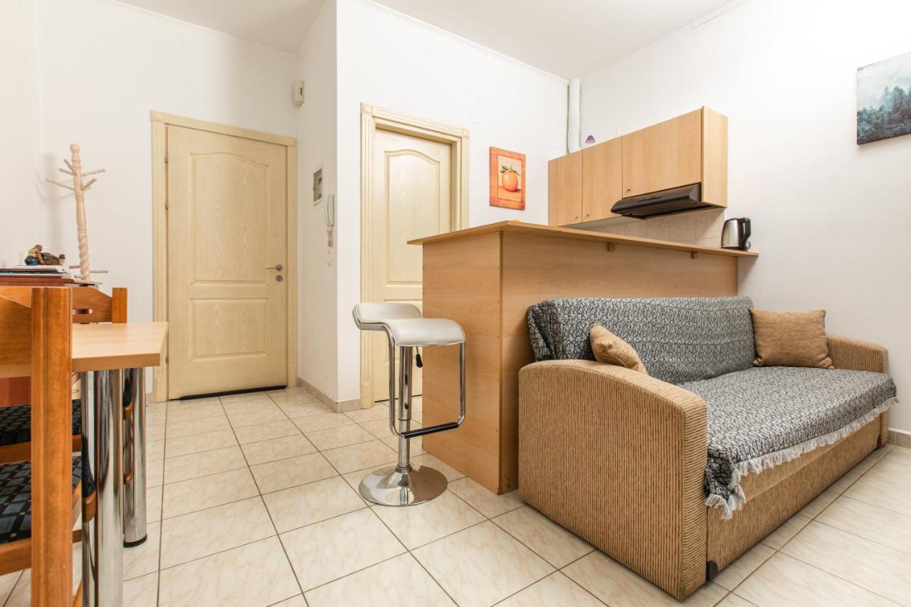 Central Cozy Apartment Sparta Ngoại thất bức ảnh