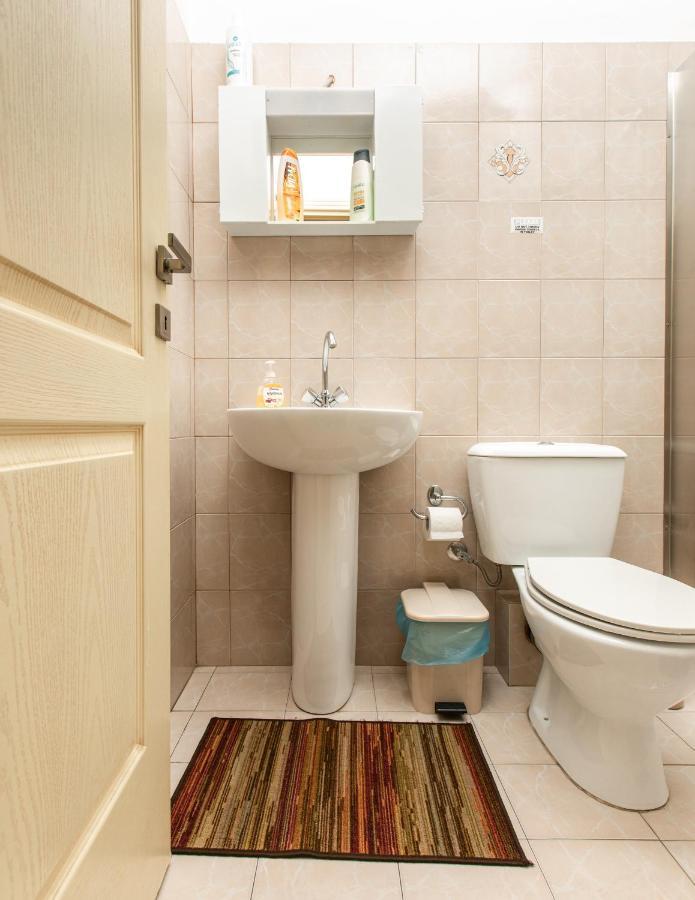 Central Cozy Apartment Sparta Ngoại thất bức ảnh